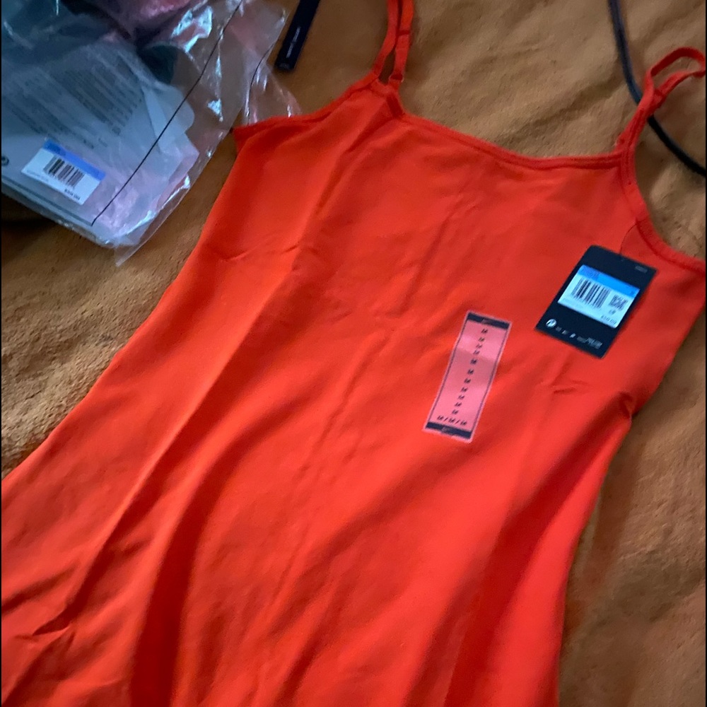 Nike - Picture 2 of 2